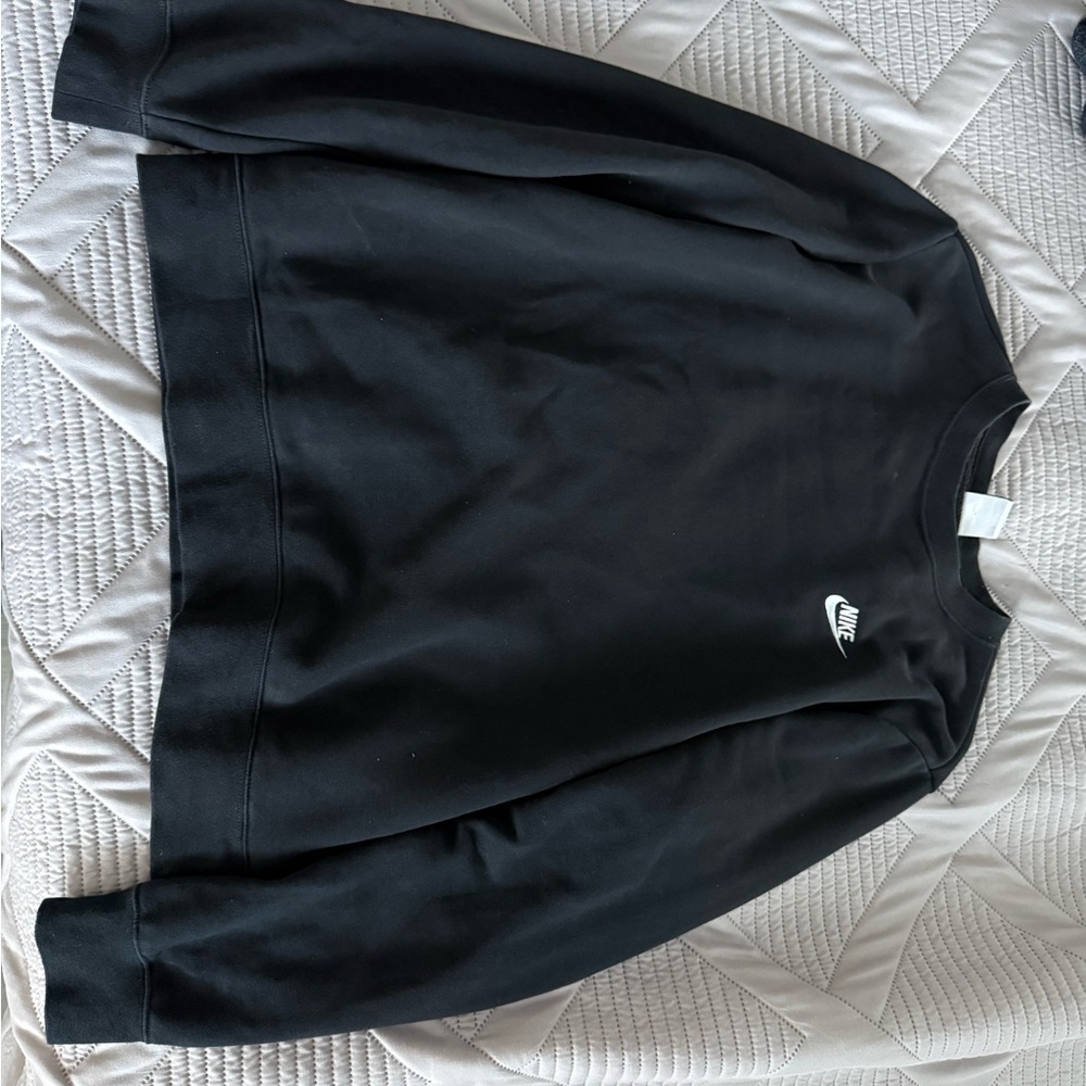 Nike Black Crewneck Sweatshirt